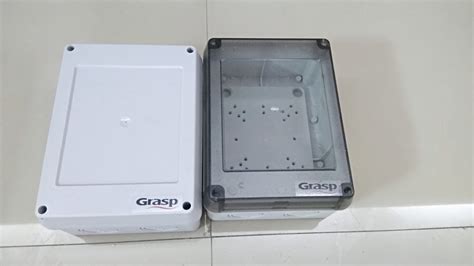 grasp enclosure